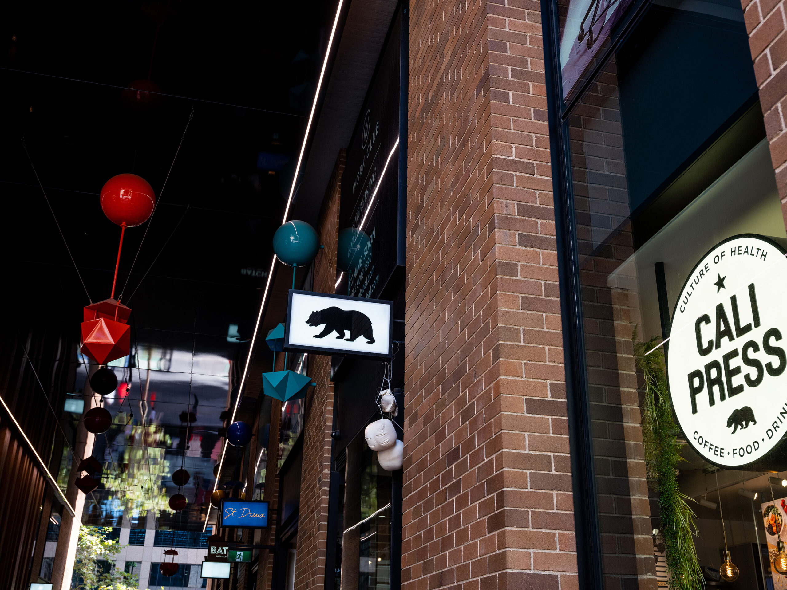 041120 - Story 2 - Investa Barrack Place laneway