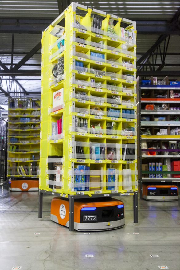 080720 - Project of the Week - Amazon robots 1