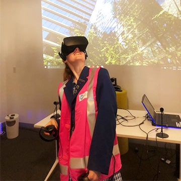 360x360 VR girls in property